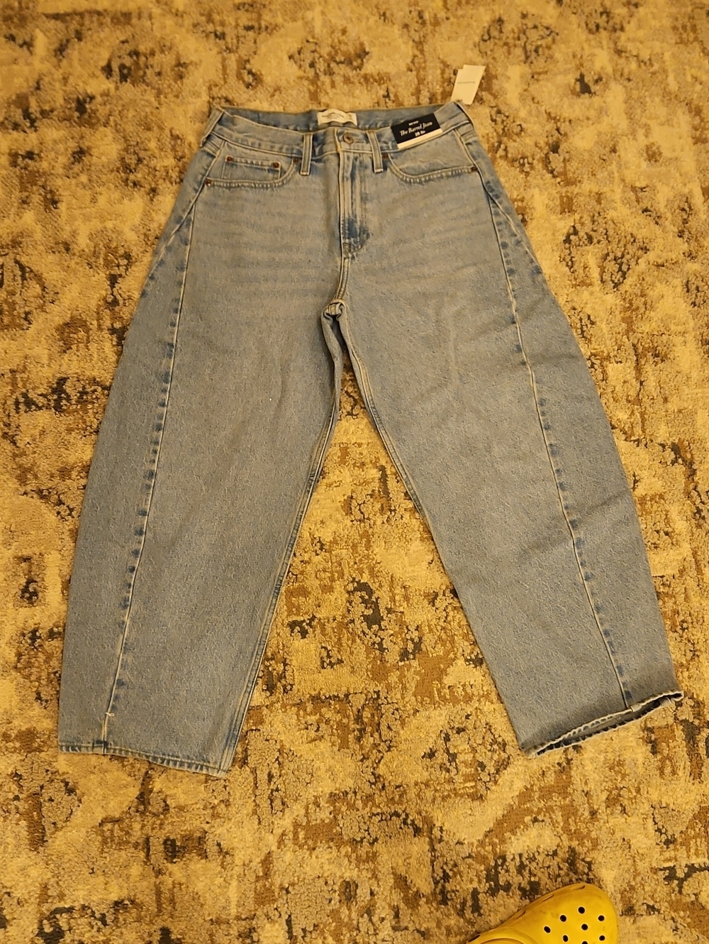 Light Wash High-Rise Wide Leg Jeans for Women